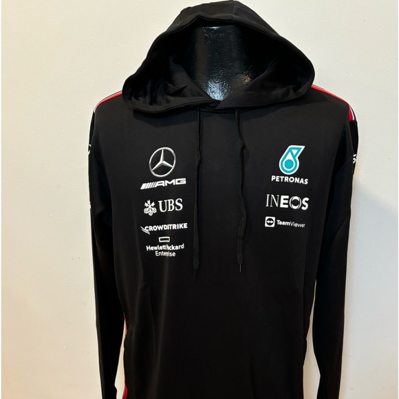 Formula 1 Mercedes Benz Pirelli Hooded Sweatshirt Unisex - Picture 5 of 10